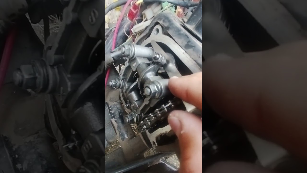 как отрегулировать клапана на скутере?