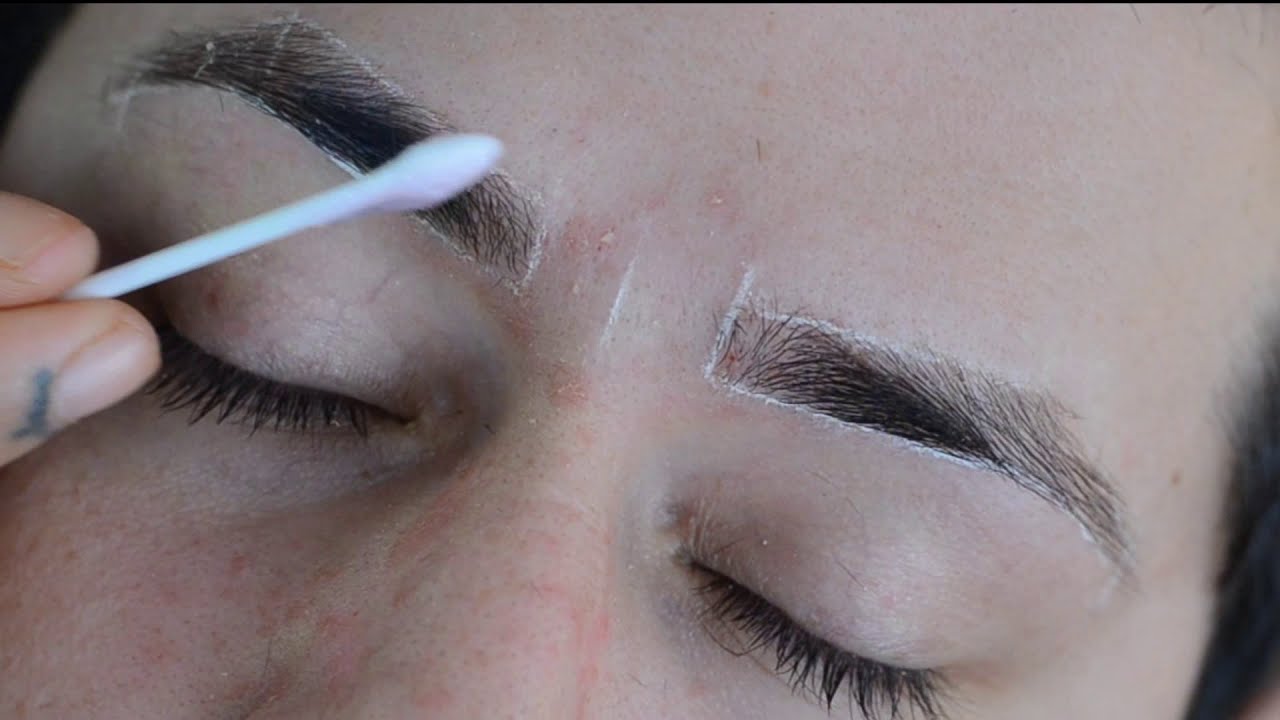 Pigmentación de cejas con Henna + planchado de cejas  + diseño de cejas + depilación de cejas