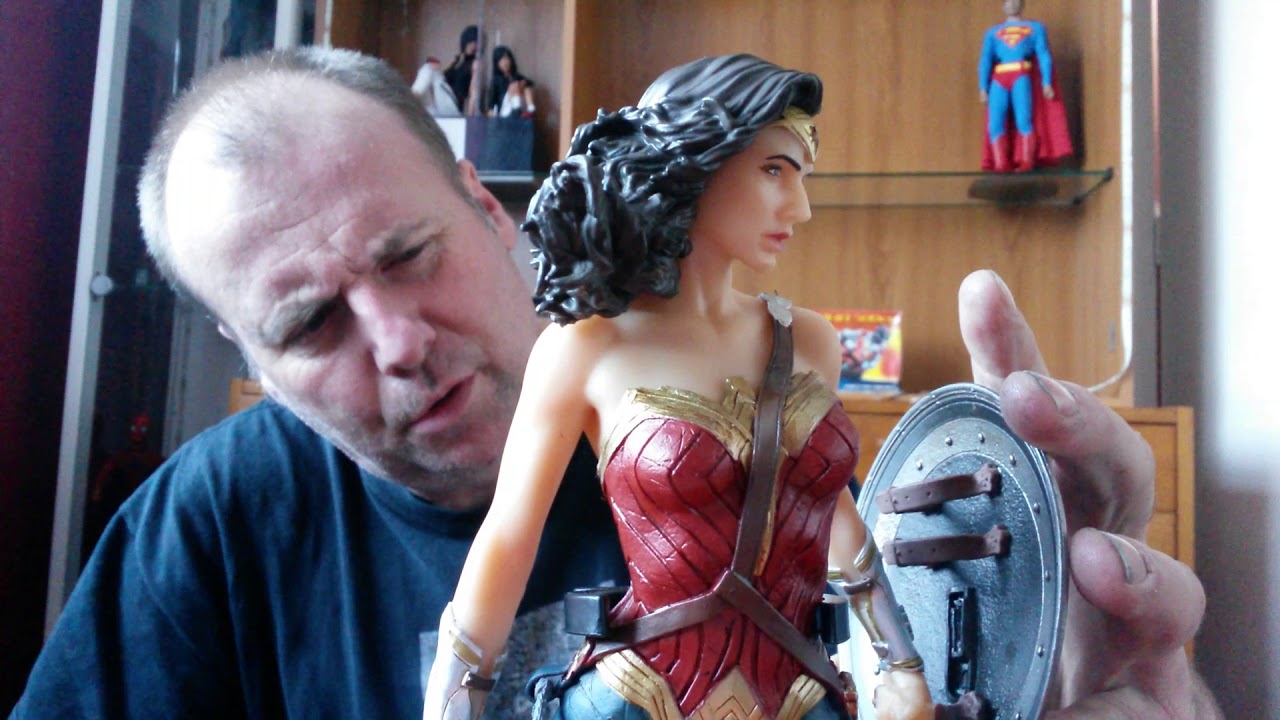Crazy toys wonder women