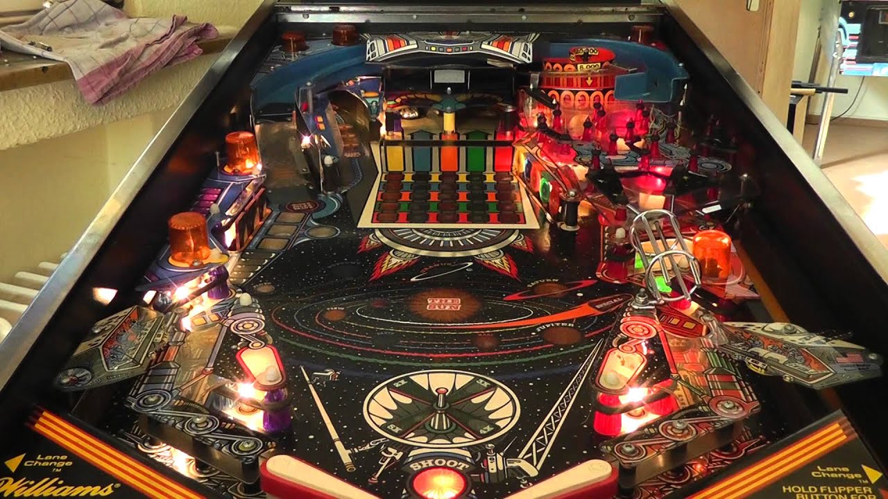 Pinball Paradise Flipper Automaten Pin Bot Williams