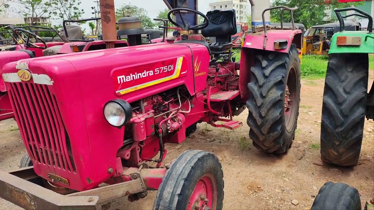 John Deere 5042 D /John Deere 5103 S/mahindra 575 Di /mahindra 475 secand hand tractors available