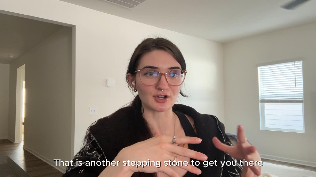 Я начала вести себя так, будто за мной наблюдает мое будущее 