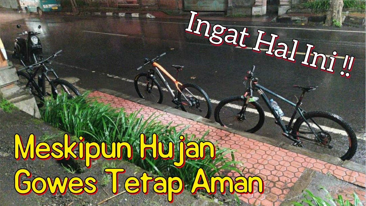 Tips Bersepeda Saat MUSIM HUJAN
