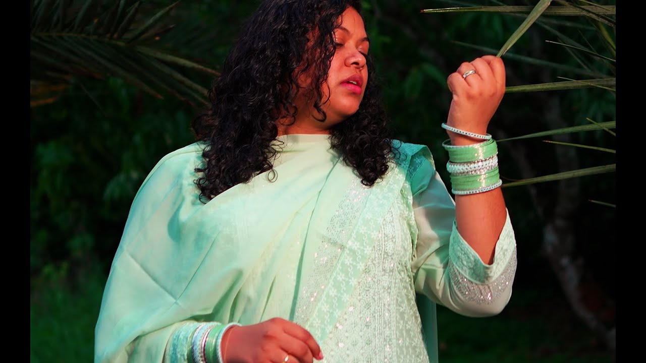 Tu Iss Tarah Se | Hemlata | Female Soul Cover by Rawina Tedjoe
