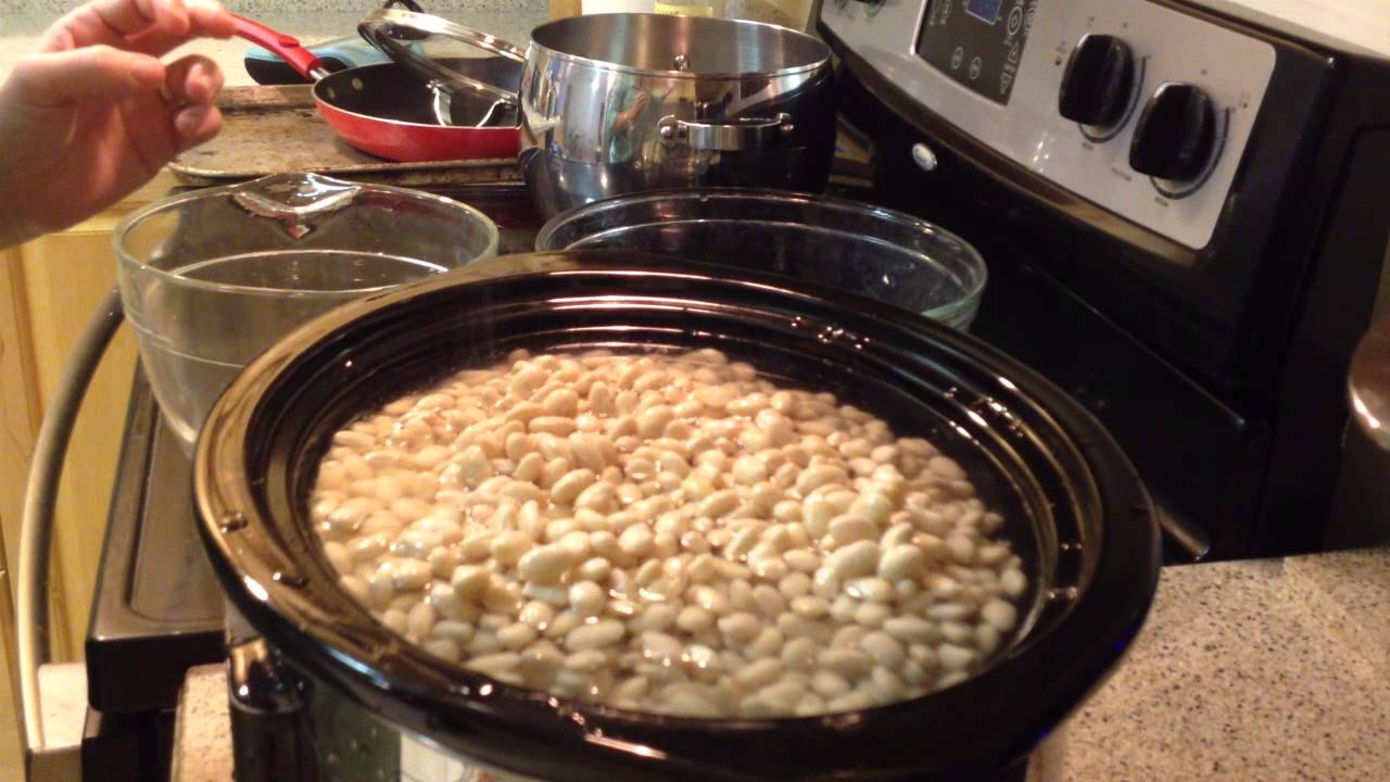 Appalachian Cooking : How to make White Northern Beans From Scratch.