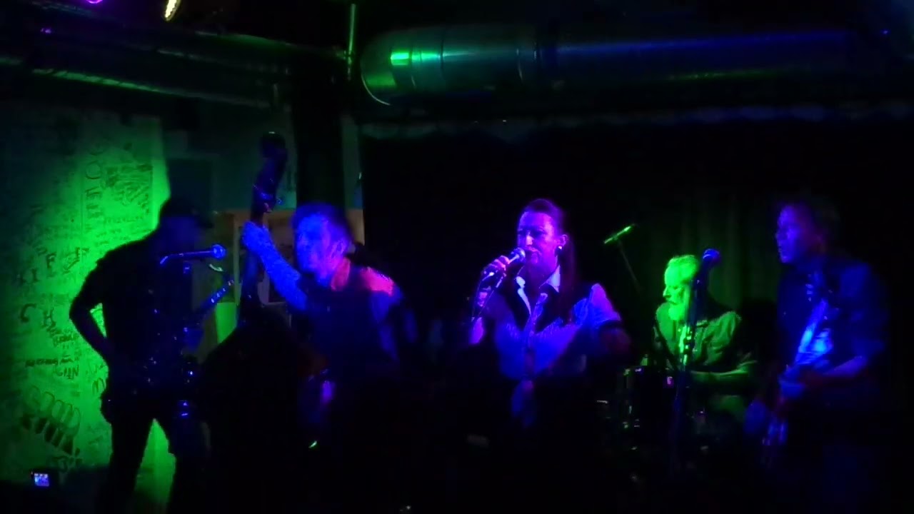 Misterioso No Stars - Yaya (live @ Djingel djangel)