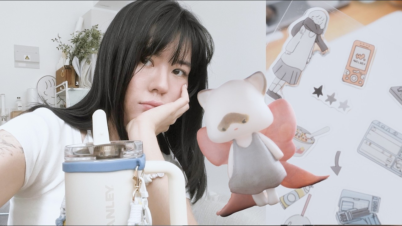Peaceful 🪺 productive days|  Cat Sculptures & Nostalgic Sticker Design ✦ Hong Kong Illustrator Diary