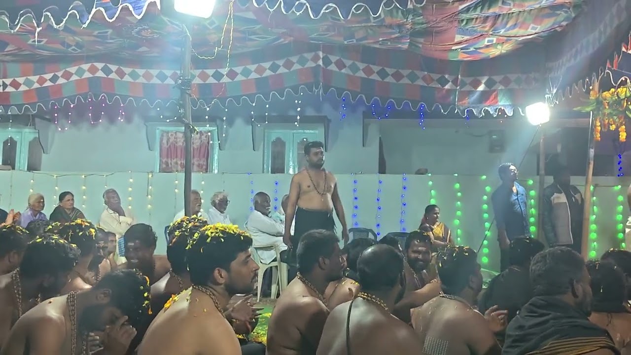 అక్కడ ఉన్నాడయ్యప్ప ఇక్కడ ఉన్నాడయ్యప్ప 