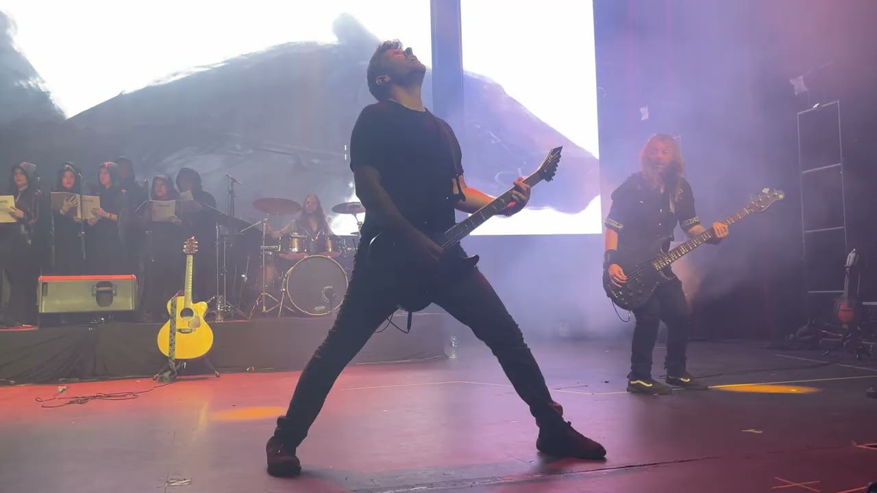 El Pájaro Fantasma, Saurom - (Bogota 2025) - En Vivo