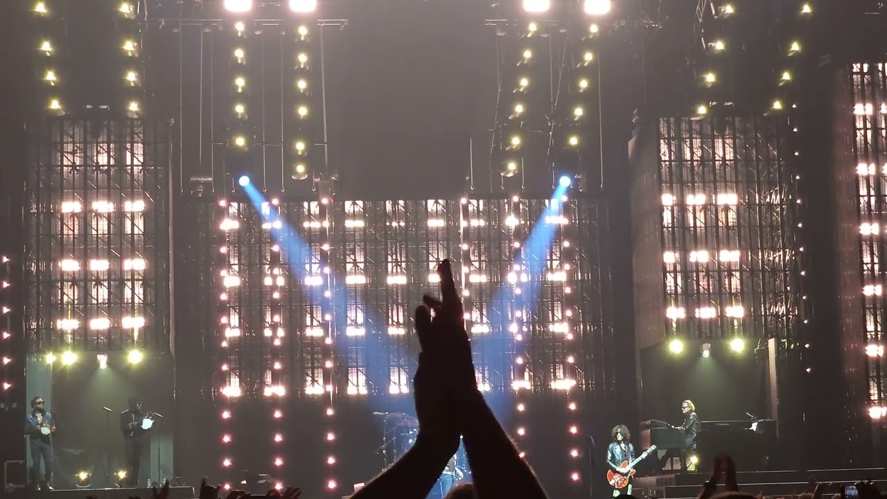 Lenny Kravitz - Let Love Rule - SAP Arena, Mannheim - 2025-03-17 [4K]