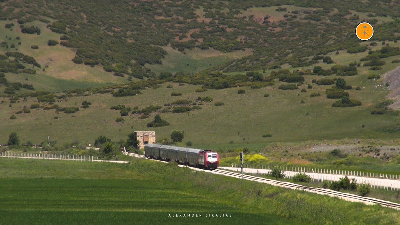 Winter vs Spring: Adtranz DE2000 at Aghies/Xiniada area.