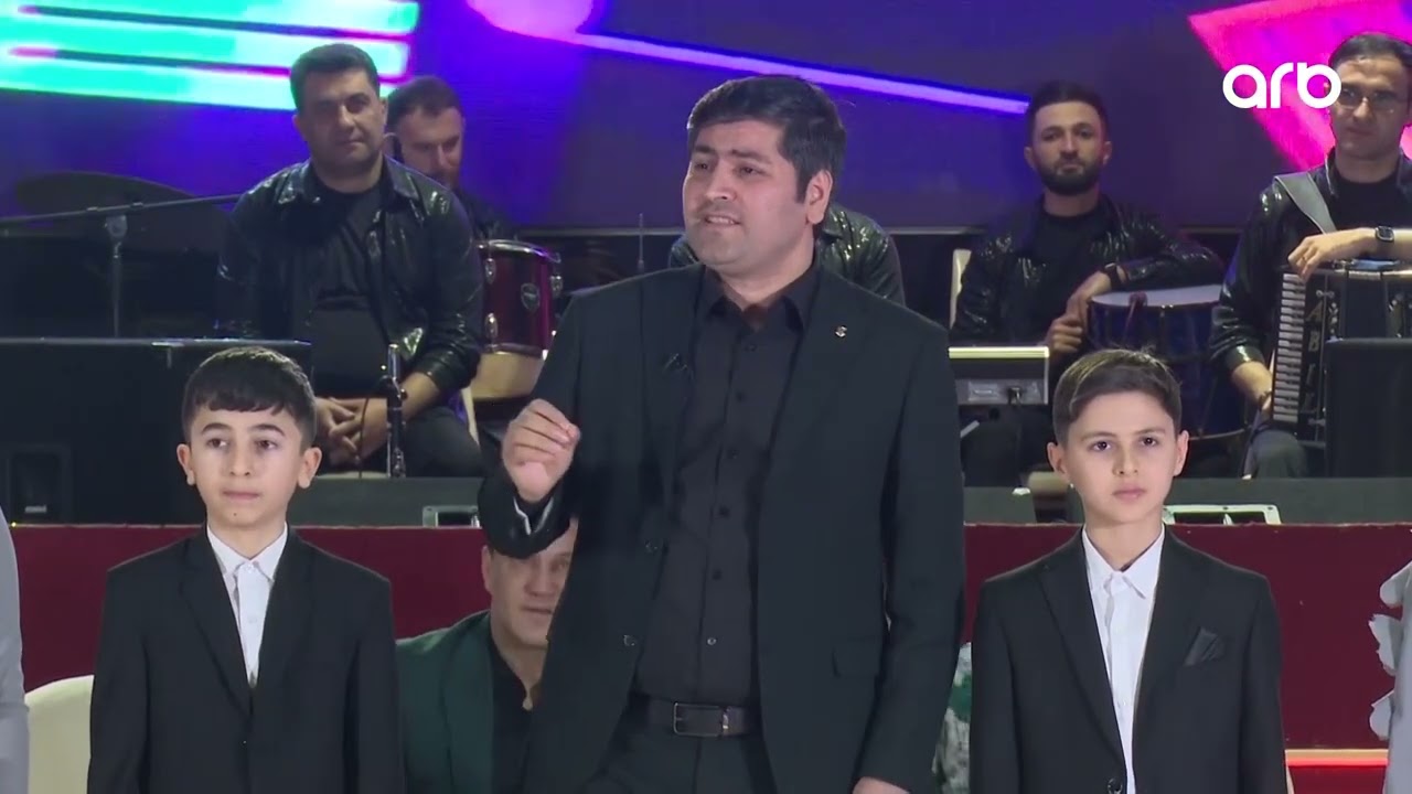 İzzət şou - Habil Məmmədov və tələbələri - Dünya sənin dünya mənim