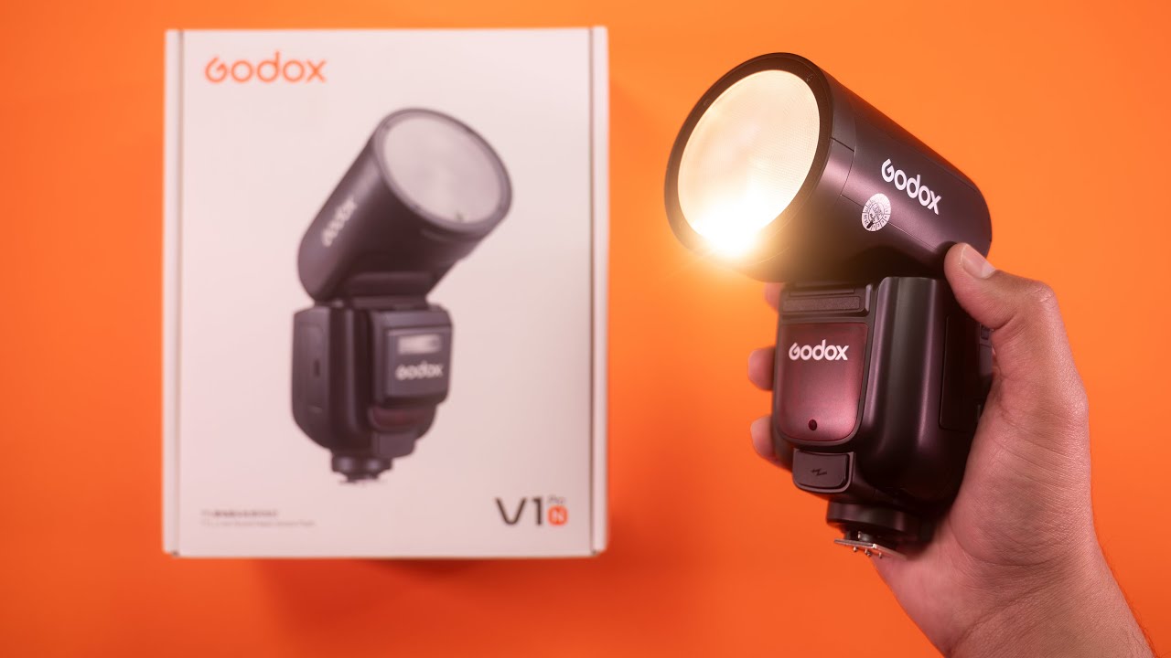 Amazing Little Speedlight. Godox V1 Pro