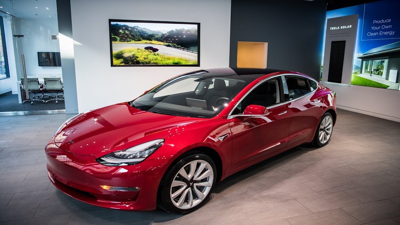 Les essais d'Éléctron libre la Tesla model 3 performance