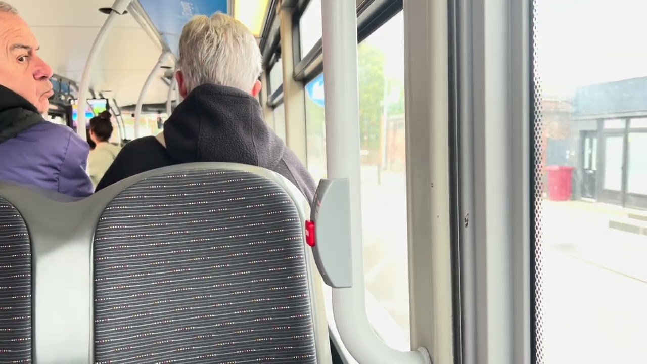 Alexander Dennis Enviro 400 (SN61 BCX)