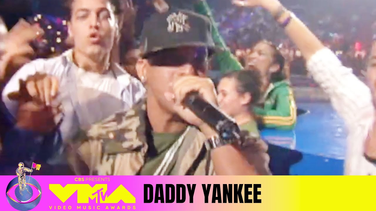 Daddy Yankee performs &ldquo;Gasolina&rdquo; | 2005 VMAs