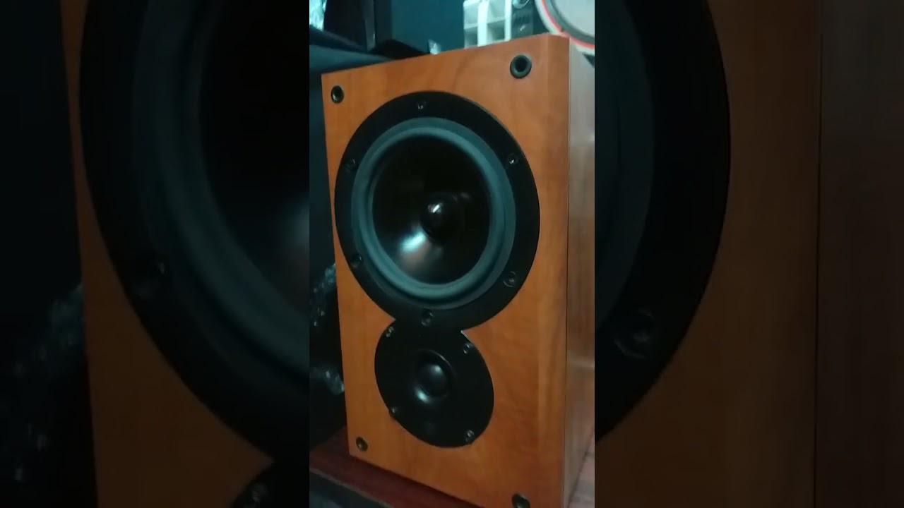 Vintage KEF cresta 10 bookshelf speakers with Sony STR-212S AM/FM Stereo Receiver,2路2單元,書架喇叭。