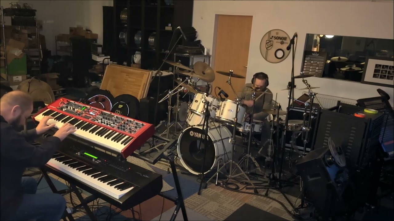 Magi and Zag 12 15 Blues