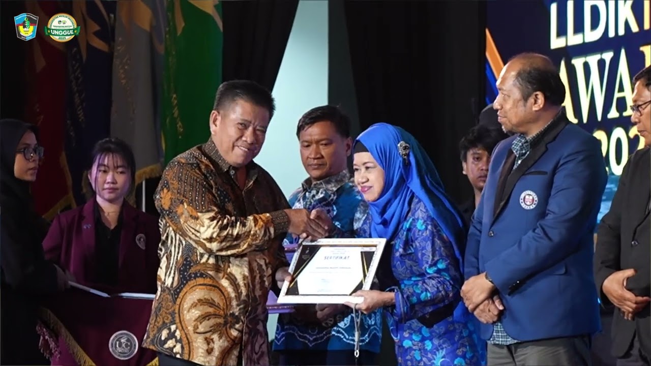 🏆🏆 UMI MAKASSAR MELESAT‼️ 13 PENGHARGAAN LLDikti - IX & PENGAKUAN NASIONAL