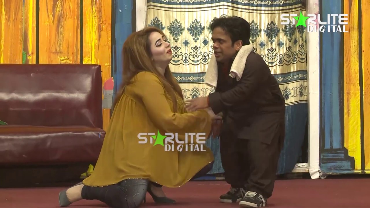 Amjad Rana and Sheezah with Azeem Vicky Stage Drama Aik Aur Haseena Comedy Clip 2020