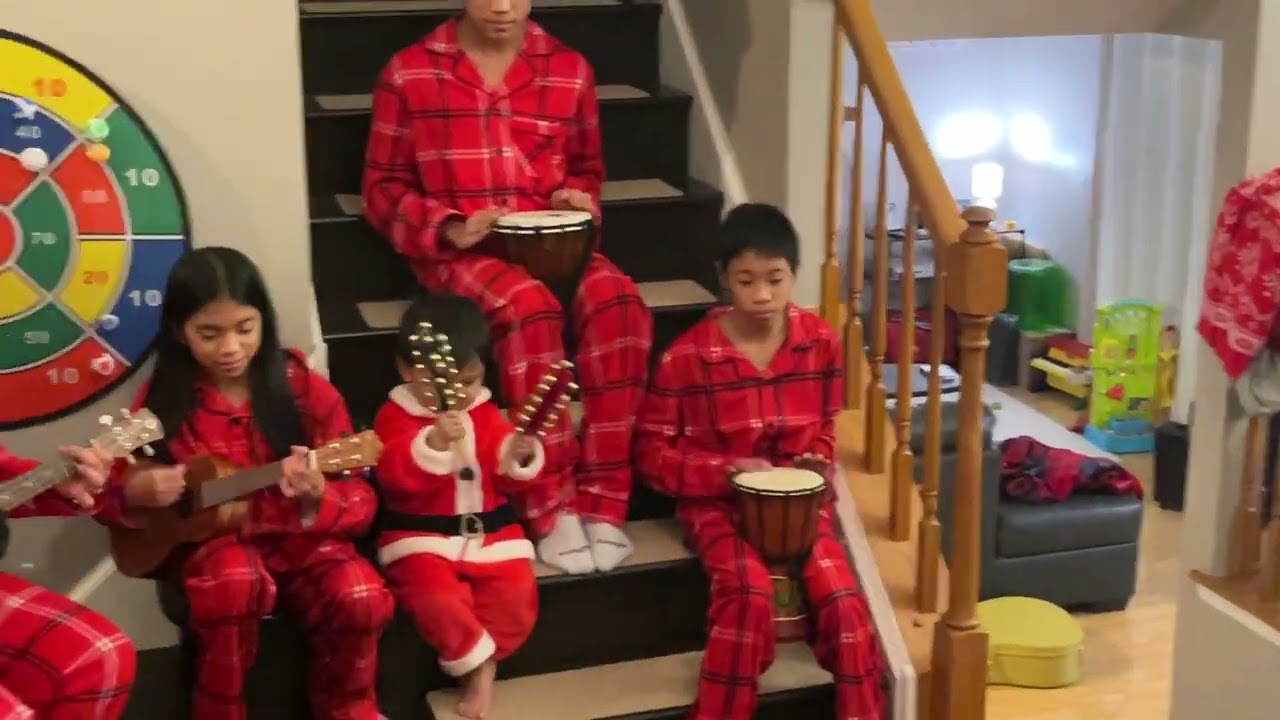 Feliz Navidad Christmas Pangani-band 2023 edition
