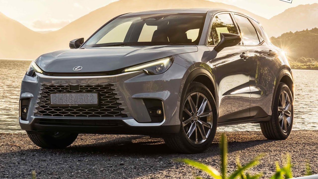 Lexus LBX 2025 full Review is the best small SUV?
