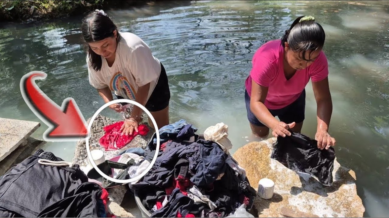 Hay padre la tanguita roja se lavó después de varios días 🙈🤭