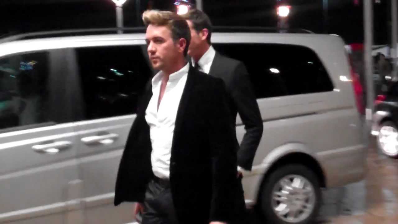 Scousewives Mark & Chris Arrive at Playground Liverpool