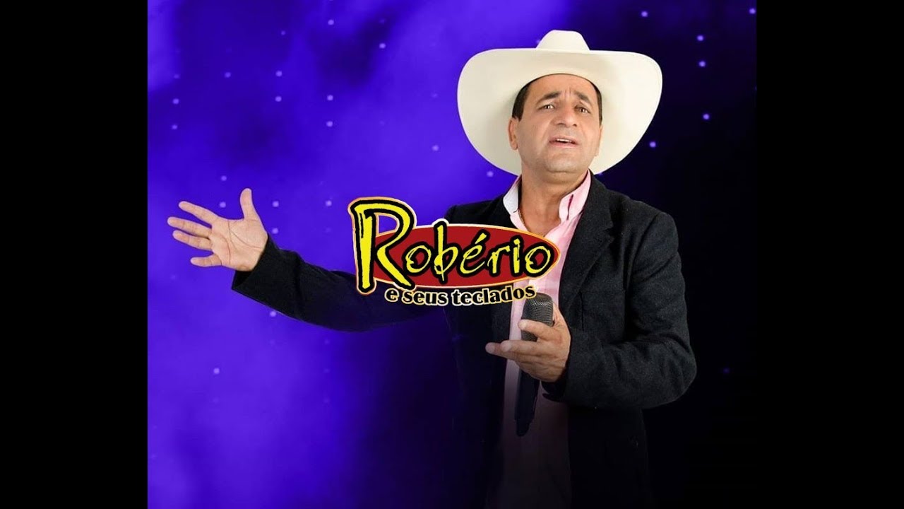 Robério  e seus teclados em Itabuna Relíquia  Antigas