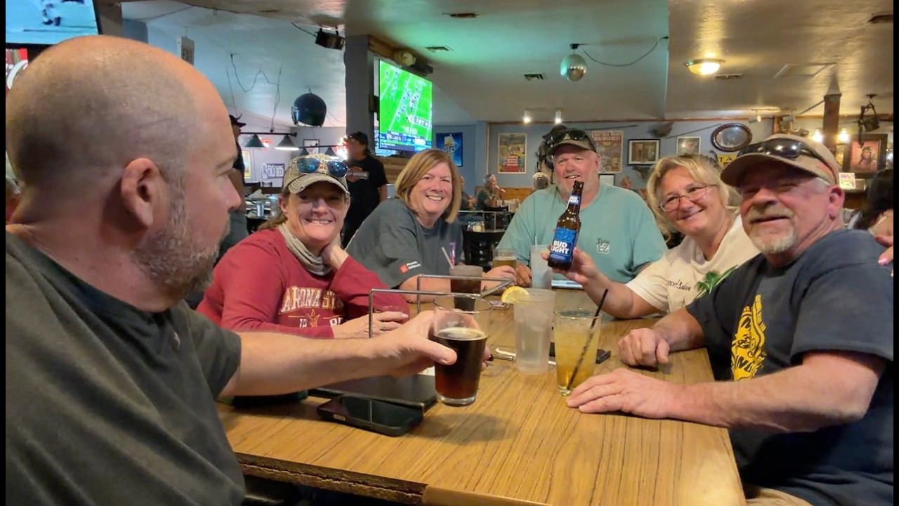 We head to Silly Al's for PIZZA!  Swing by the toilet mine and some fancy winch work!
