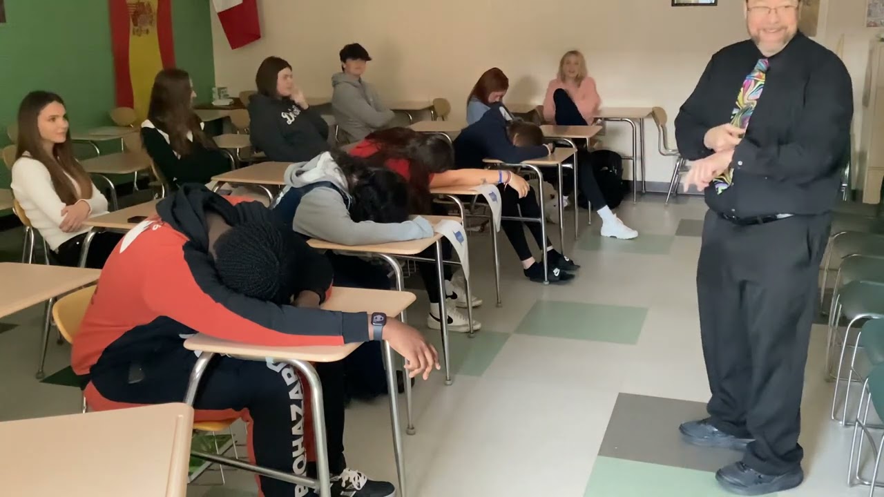 Grosse Pointe North High School Psychology 4th hour