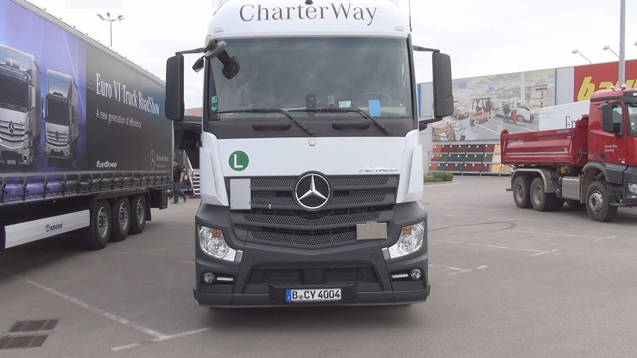 Mercedes-Benz Actros 1842LS 4x2 StreamSpace CharterWay Exterior and Interior