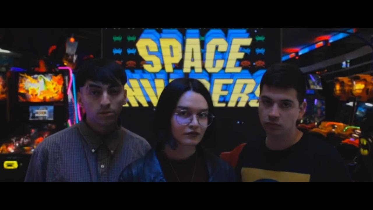 Quivik - Emociones Neutras (Videoclip)
