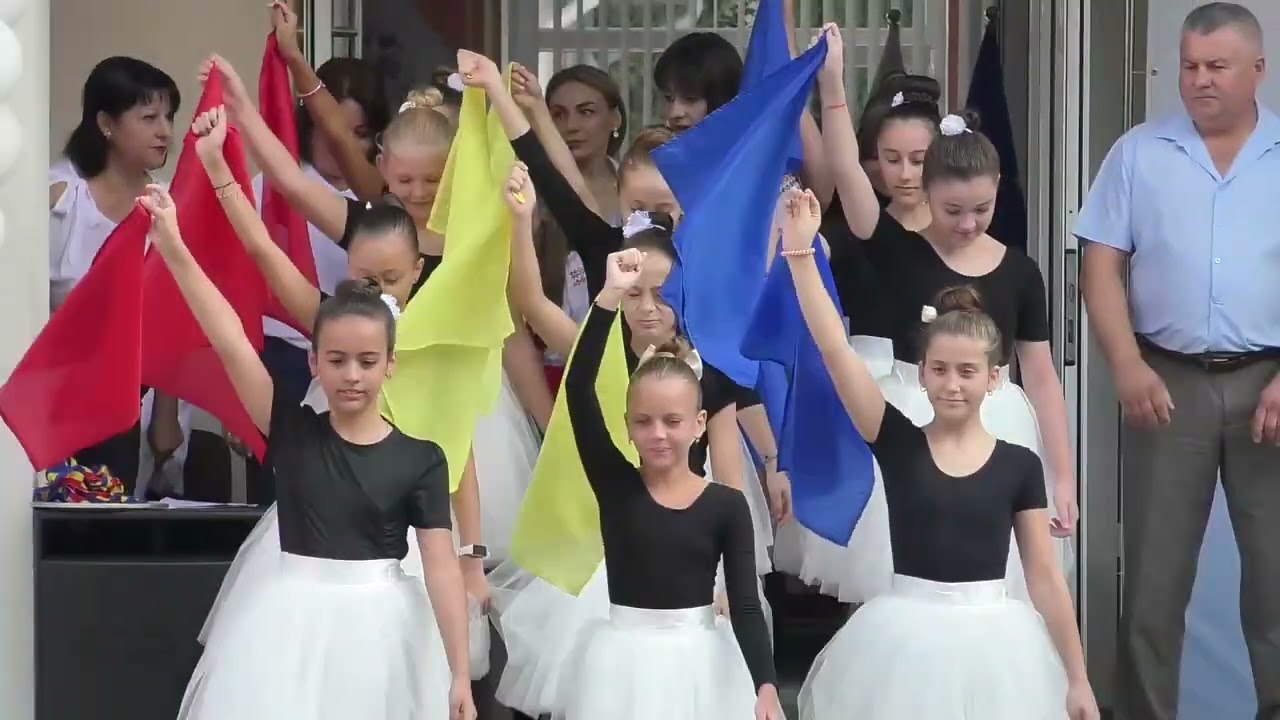 Ziua Cunoștințelor la Liceul Teoretic cu Profil de Arte „Elena Alistar”.