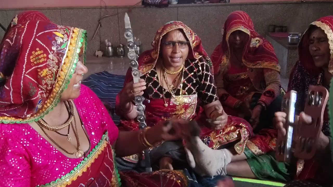 मीरा ए एक अरज मेरी मान तन जाणु पड़सी सासर मीरा भजन 