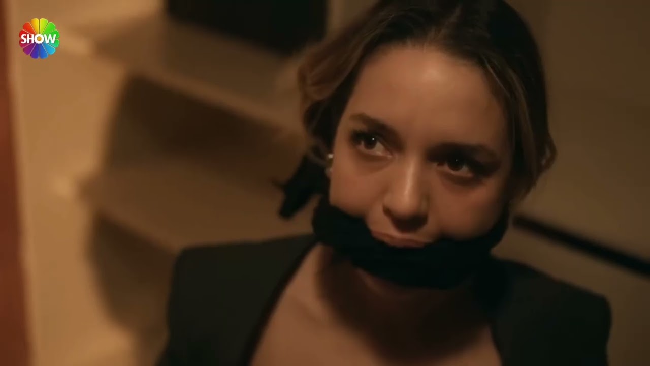 Seda T&uuml;rkmen gagged