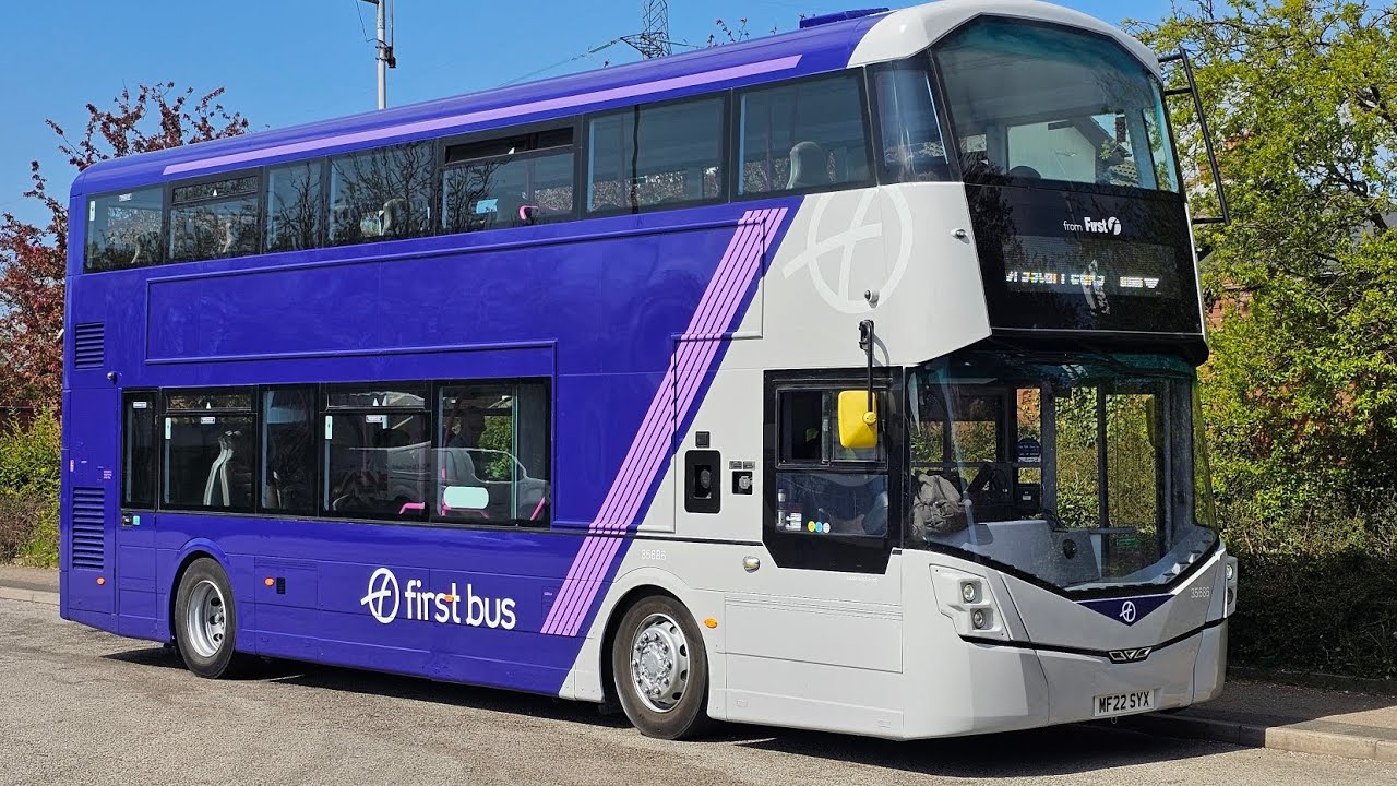 (Recent Transfer) First South Yorkshire Wright Streetdeck 35686 MF22 SYX