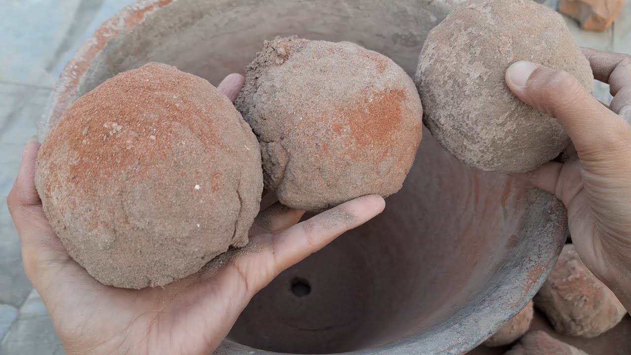 New video Soft sand dry clay pot crumbling satisfying