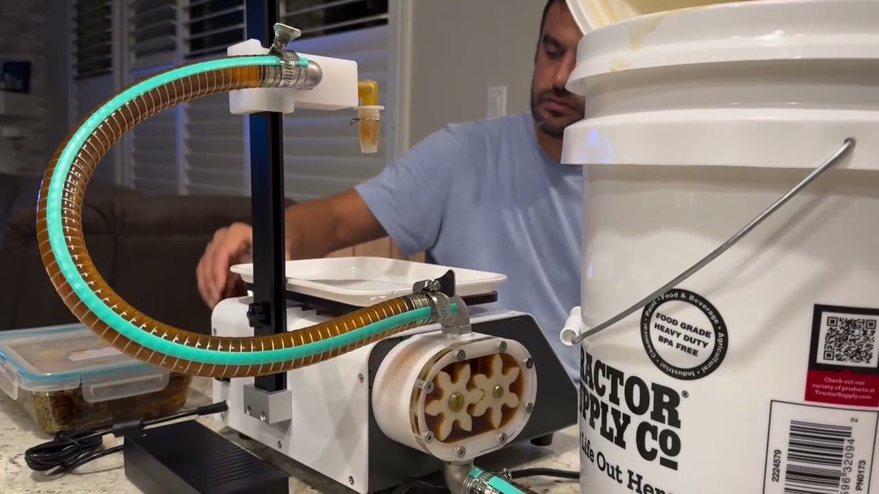 Bottling Honey Fast & Easy | VEVOR Automatic Filling Machine Review & Demo