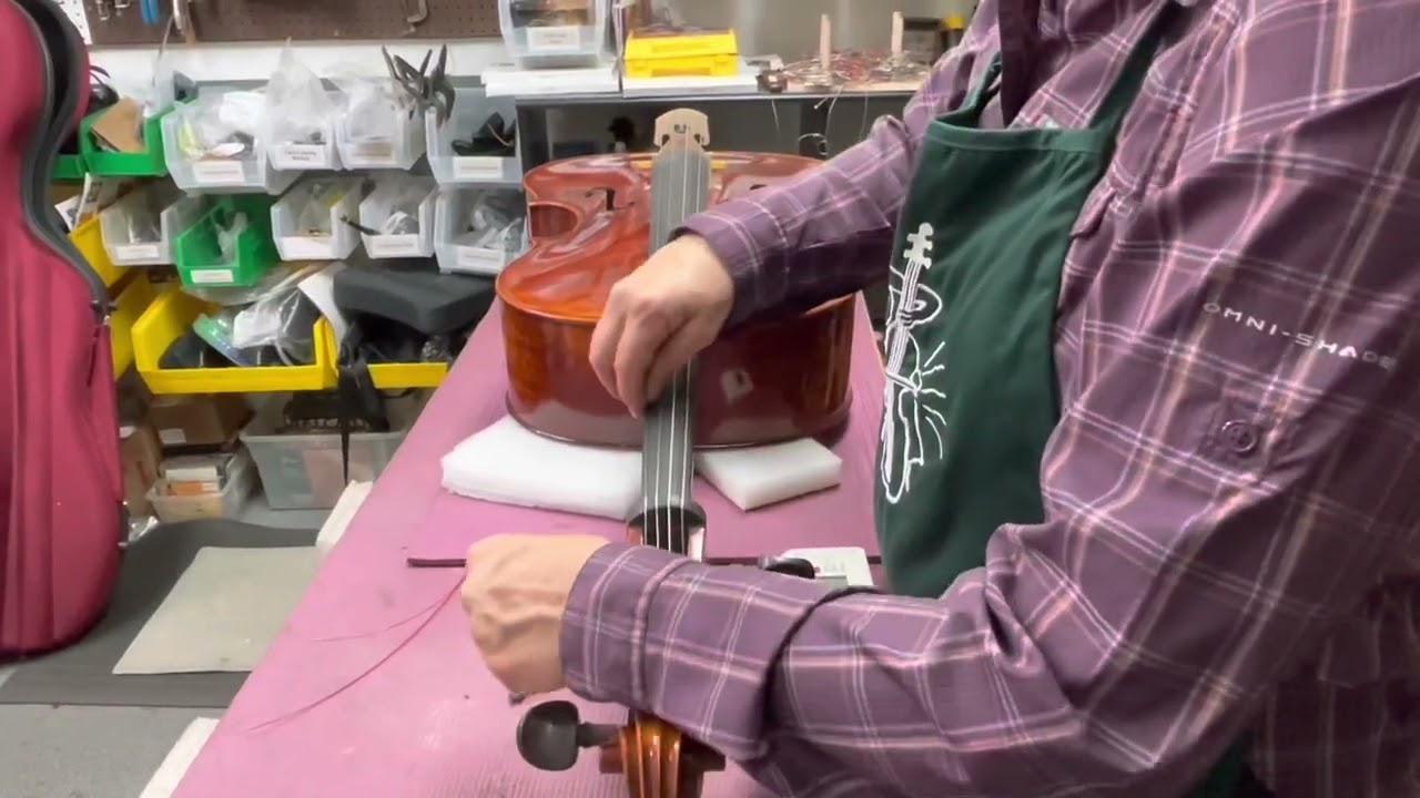 How to change cello strings