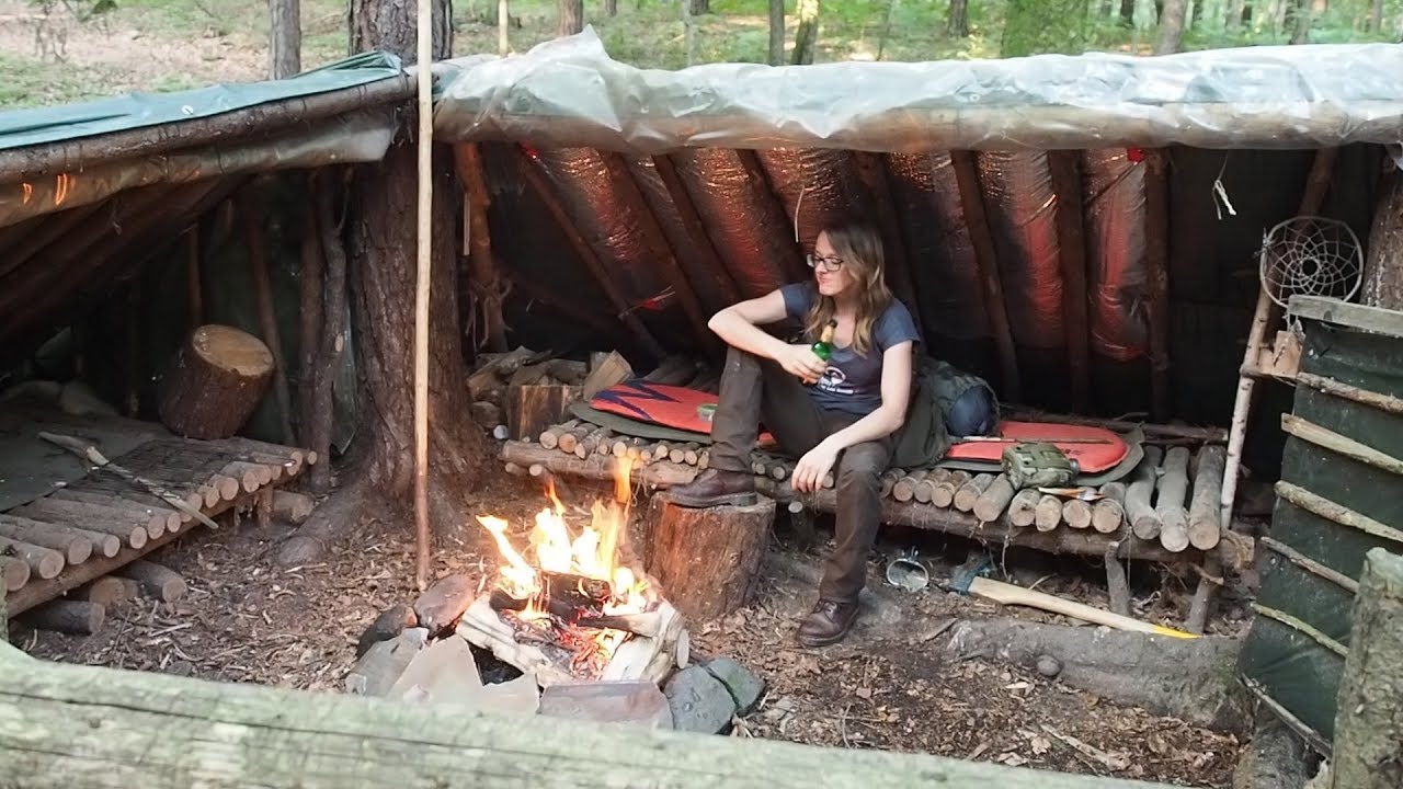 Overnight at my SUPER shelter - A Fox ate my fish
