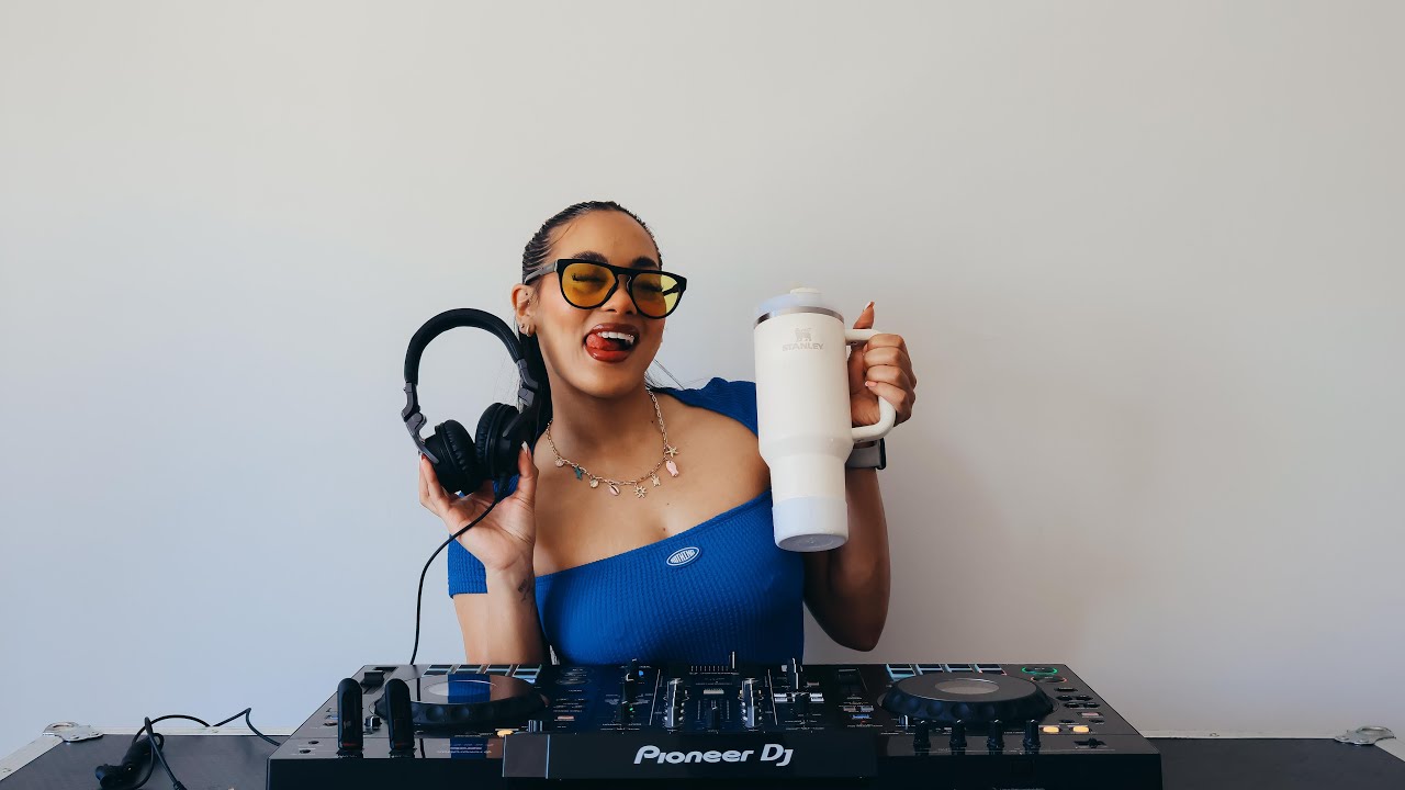 SOUNDS OF SUMMER | LIVE AMAPIANO MIX | S2 E1