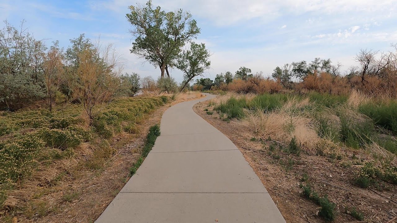 [77] 4K Bike path Grand Junction to Loma 4K