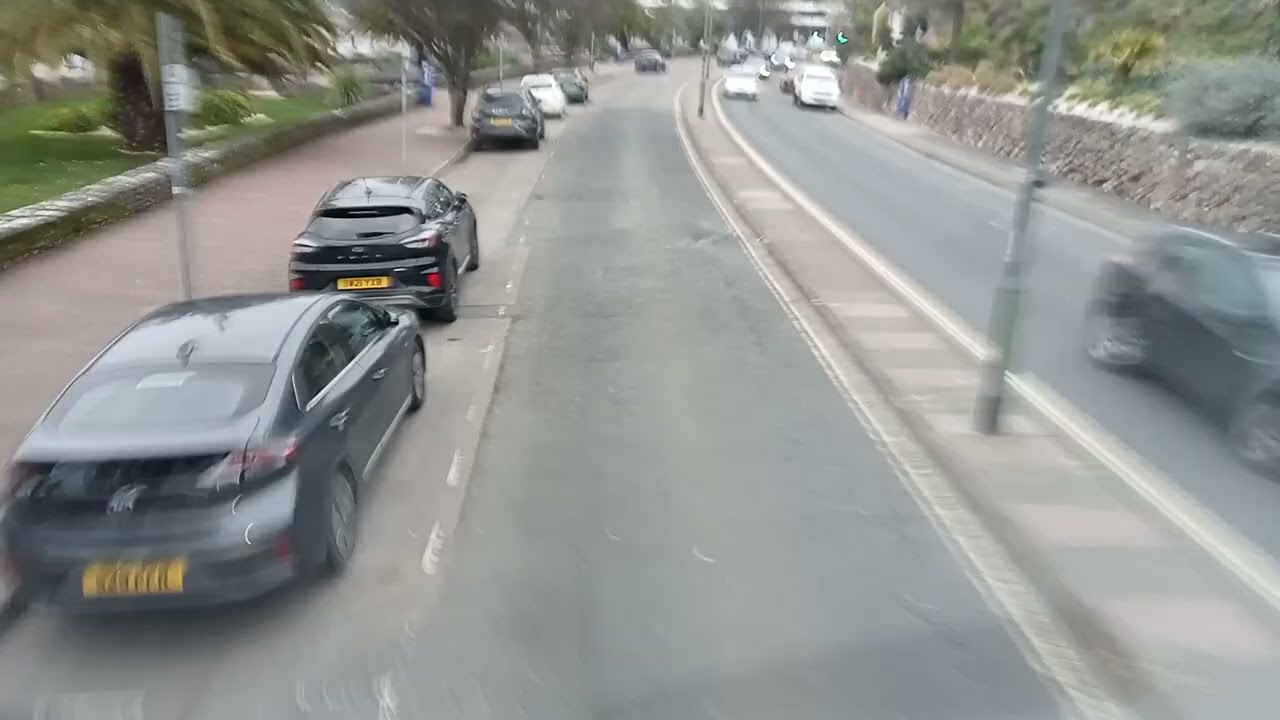 Bus departure from Torquay town centre today.25.2.26