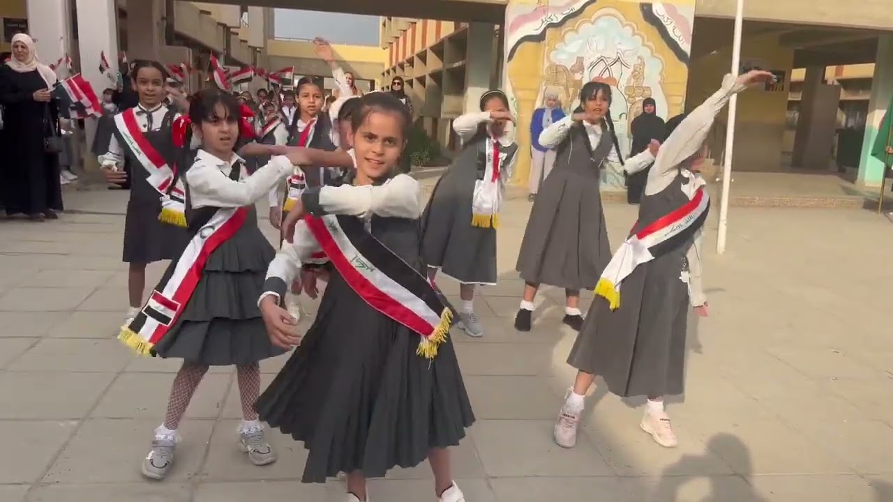 شوارعنا عشق اداء مجموعة طالبات 🎶