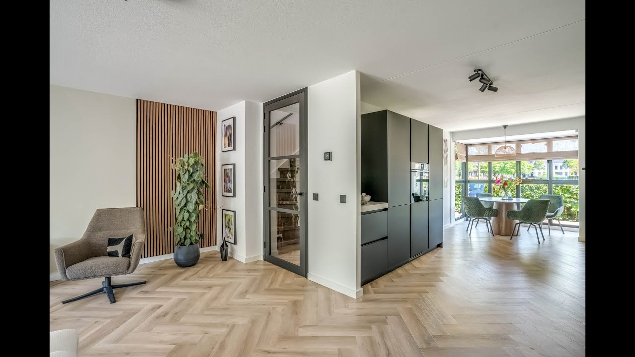 Tussenwoning met hotel chique interieur | Koningsboulevard 126, Huissen