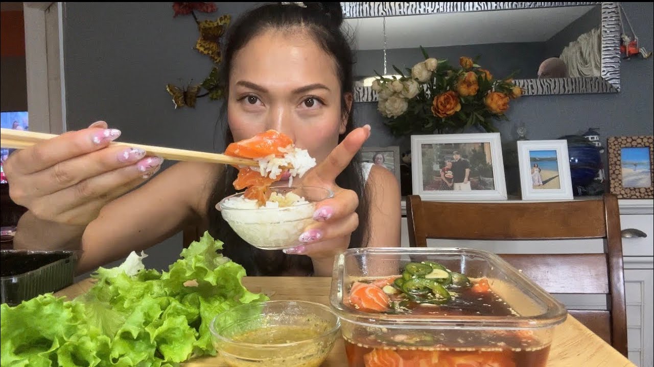 แซลมอนดองกิน กับสาหร่าย ￼คือสุด