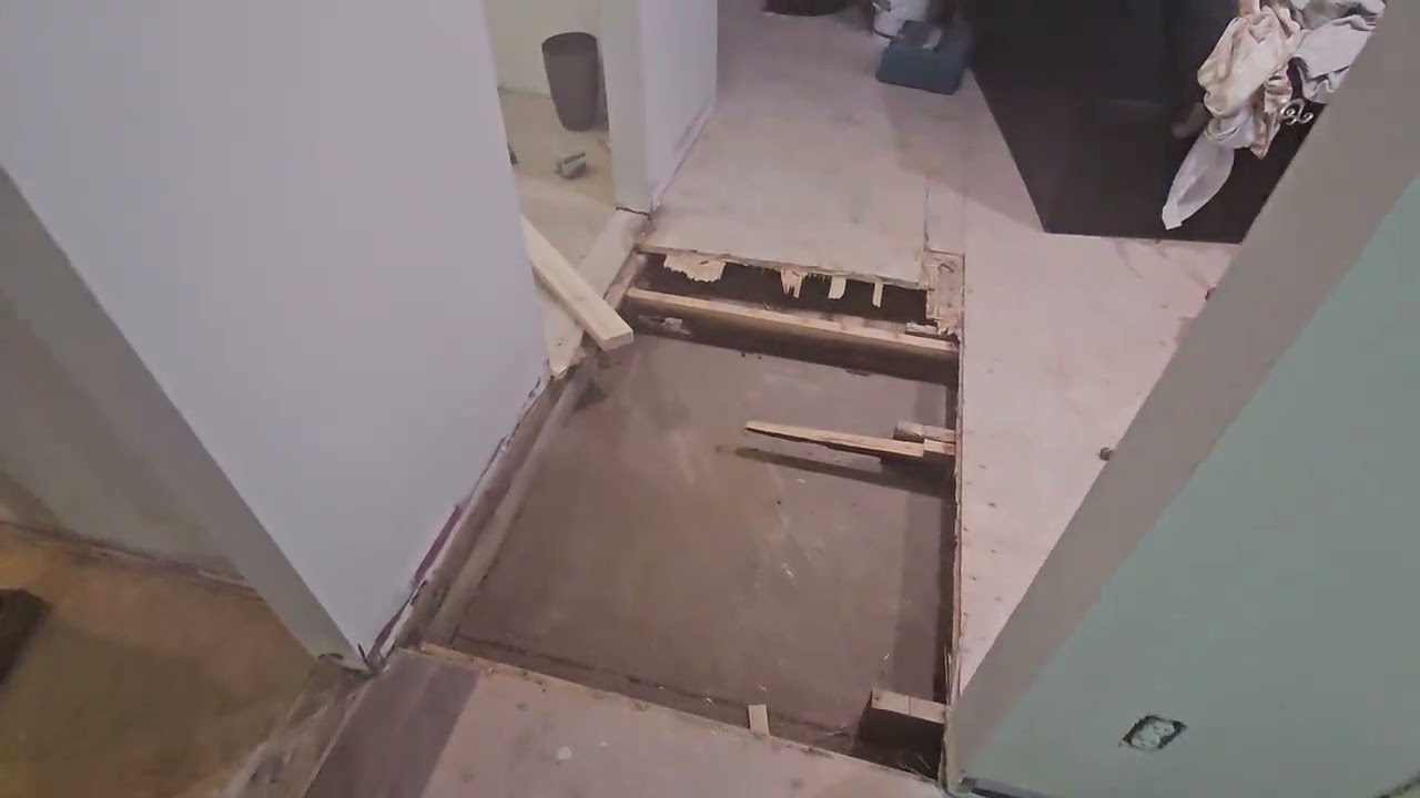 Subfloor in living room 