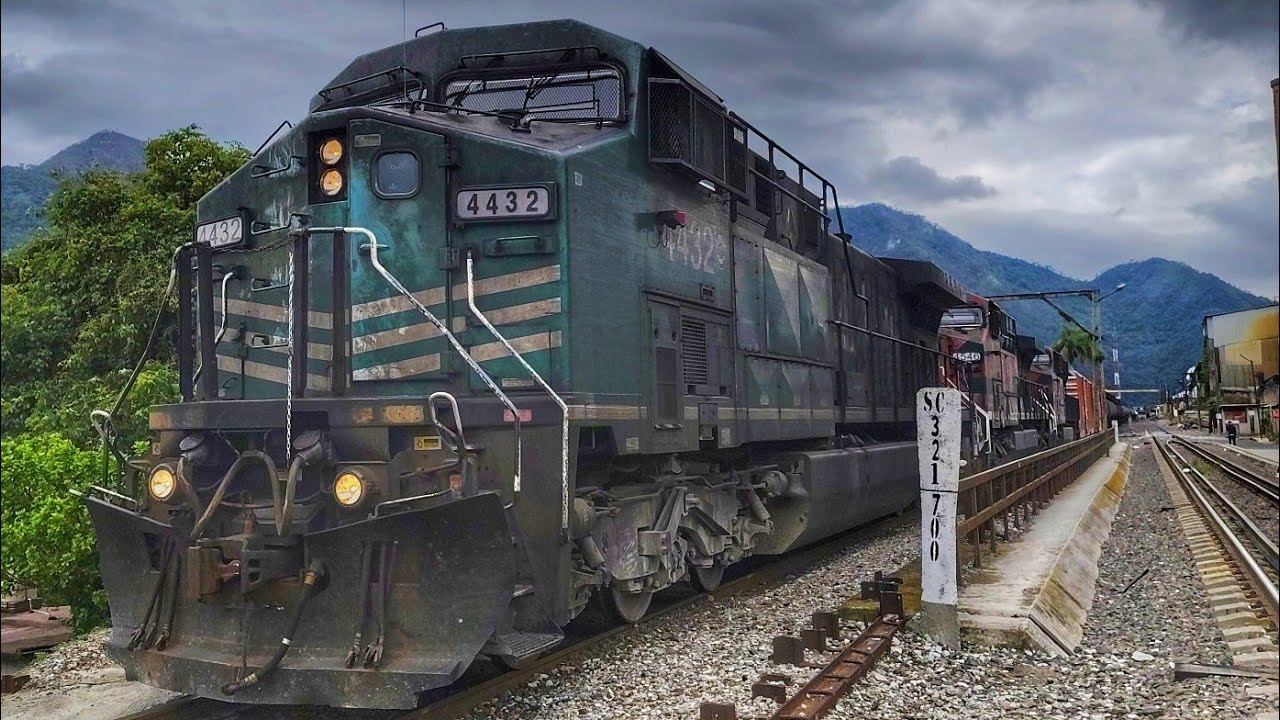 UNA MAÑANA LLENA DE TRENES EN LA ESTACIÓN DE ORIZABA 