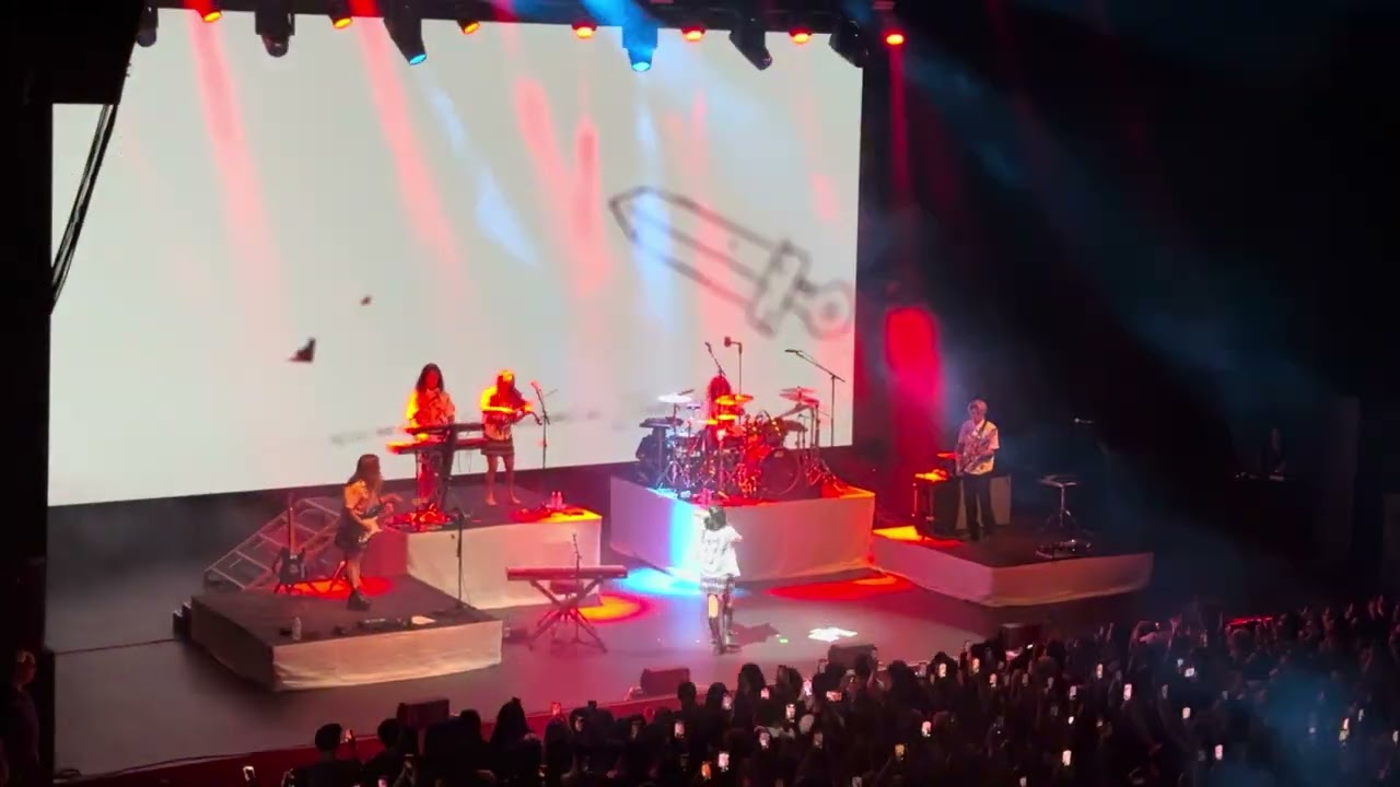 NIKI - High School in Jakarta (Live in London) - 6 October 2023